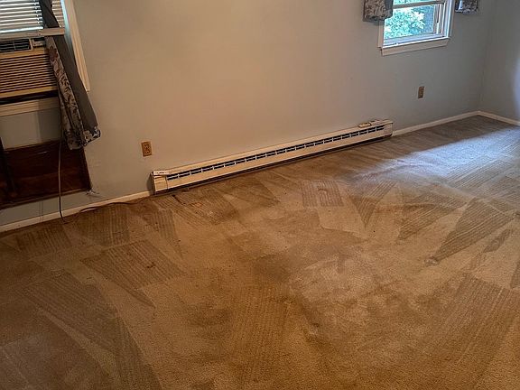 5th image of 49 Oakridge Drive