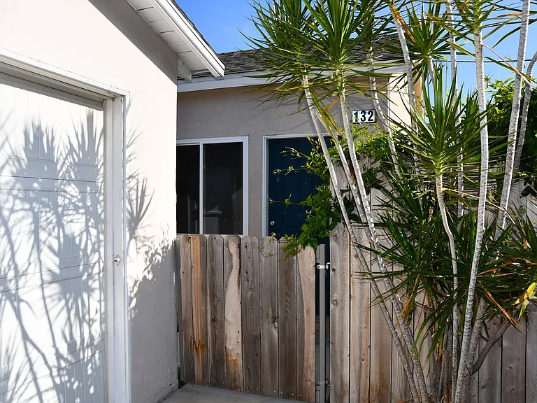 132 S Lime St — Photo 39