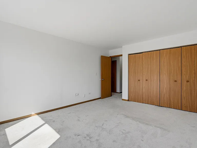 187 Uteg St #206B — Photo 11