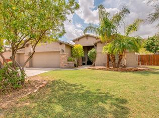 26048 N Fernbush Dr, Phoenix, AZ 85083