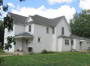 345 E 1st St, Litchfield, MN 55355