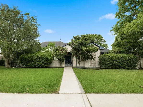 742 Texas Ave, Port Neches, TX 77651