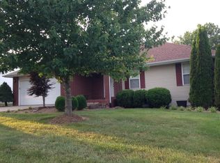193 Shady Acres Cir, Nixa, MO 65714