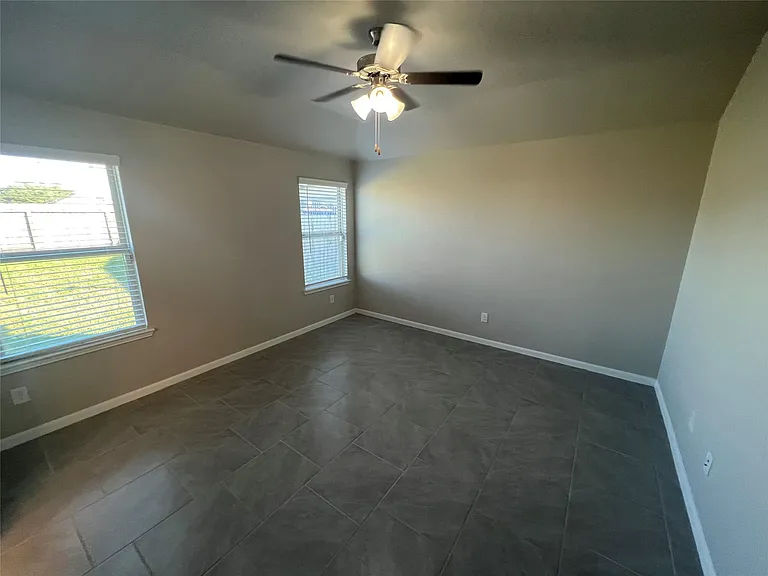 7263 Barrington Ridge Ln — Photo 12