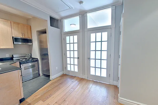 Rented by Centennial Properties NY | media 2