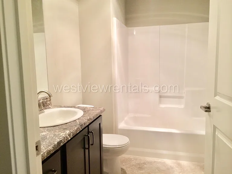 1010 Railroad Ave — Photo 309