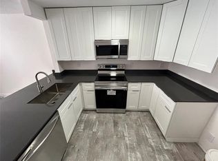 241 NW 40th St APT 2, Oakland Park, FL 33309