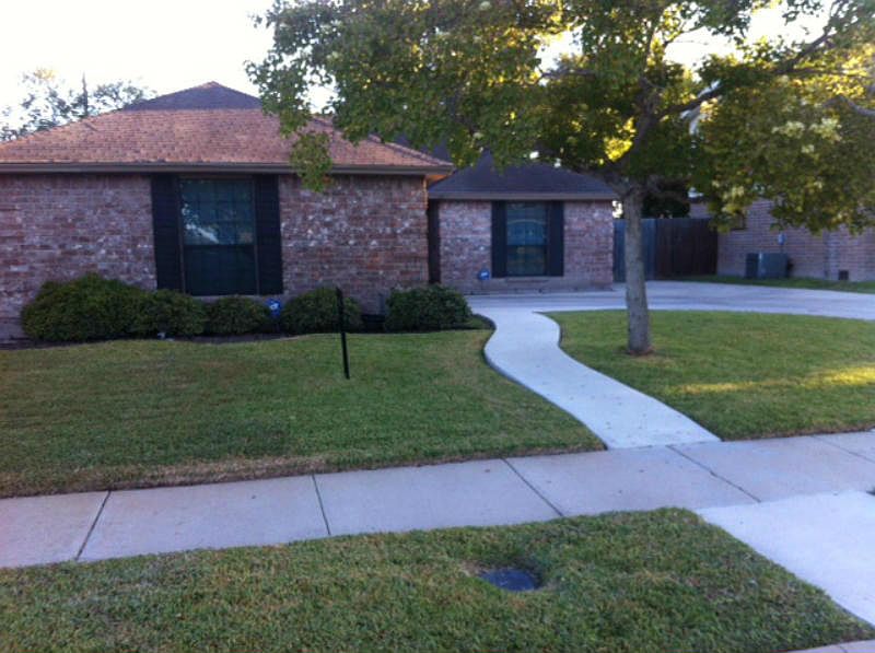 2nd image of 3322 Crestmeadow Dr
