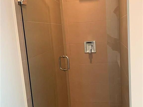 4th image of 9 Bogert Ave #1109