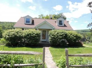 898 Tracy Creek Rd, Vestal, NY 13850