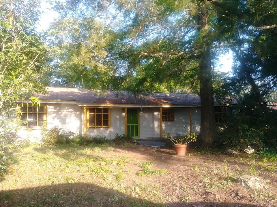1st image of 1225 Poinsettia Dr