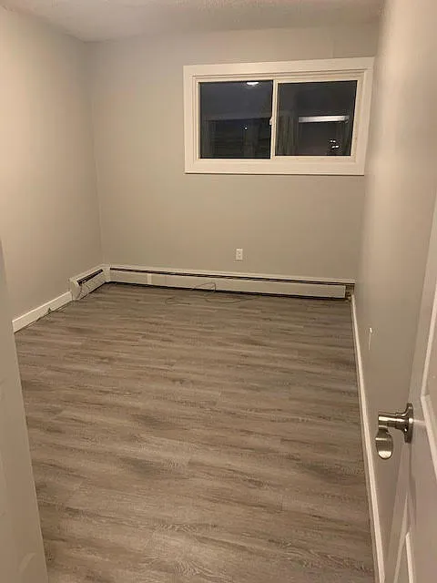 2 bed, $1,400 — Photo 4