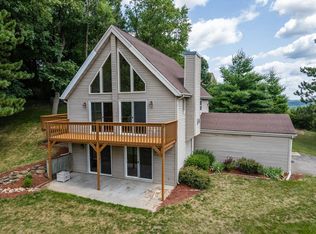 S1173 Dutch Hollow Mound Ct, La Valle, WI 53941
