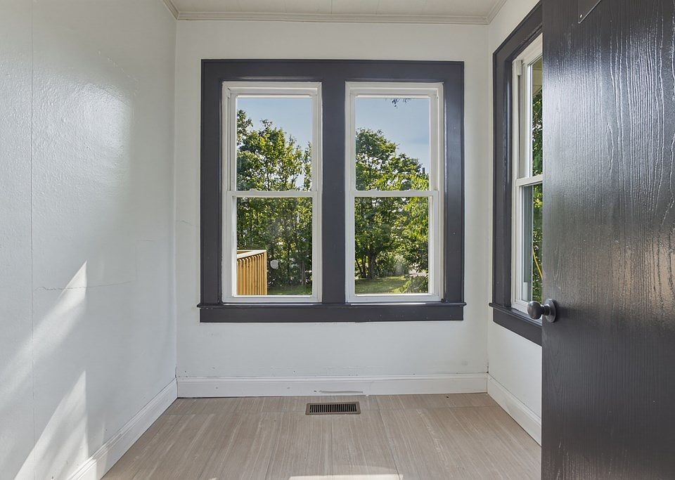 35th image of 426 S Fayette St