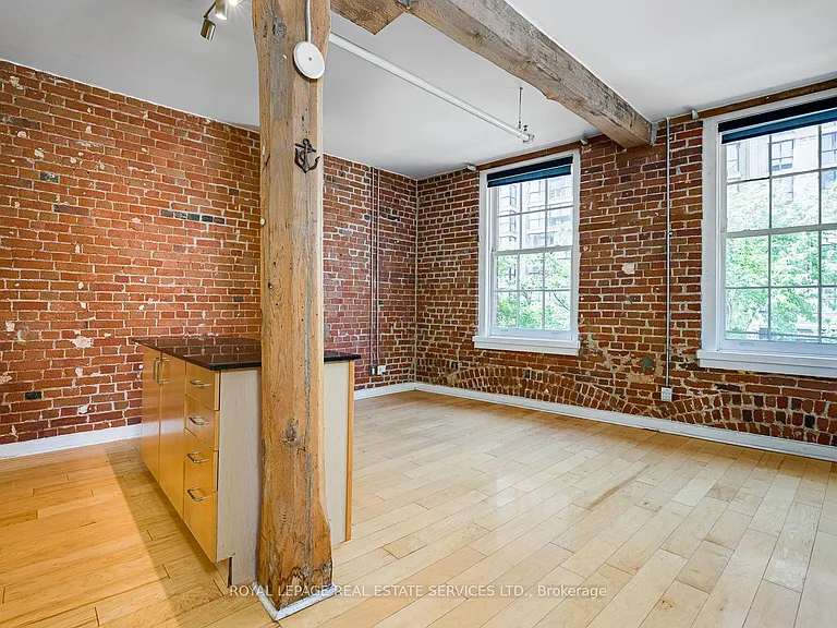 81A Front St E #210 — Photo 9