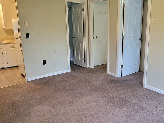 5th image of 140 Cope Ln
