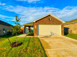 1104 Barbary Fields St, Forney, TX 75126