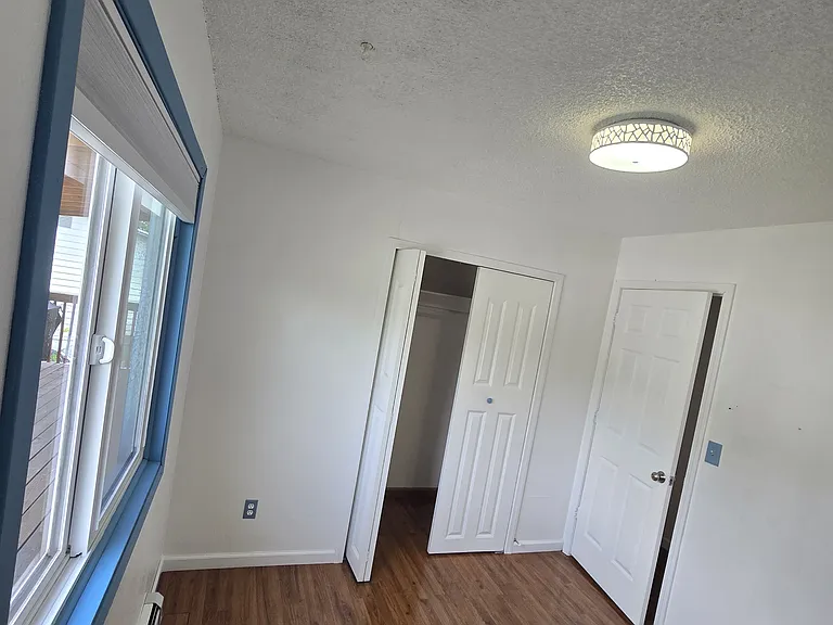 9921 Chelatna Cir — Photo 10