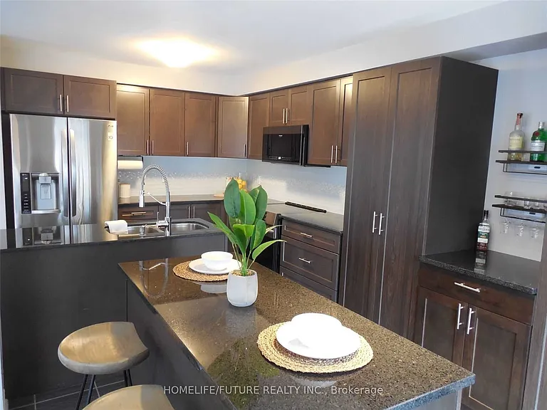 68 Richard Davies Cres — Photo 10