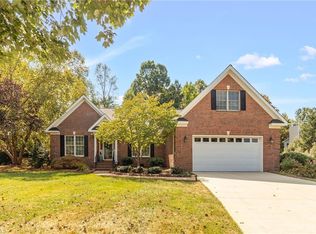 4732 Barrington Place Ct, Jamestown, NC 27282