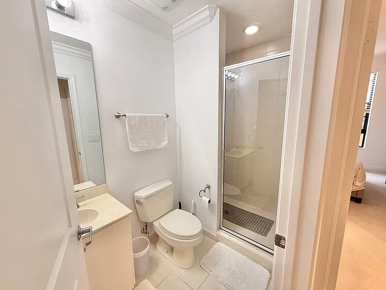 701 S Olive Ave #1413 — Photo 40