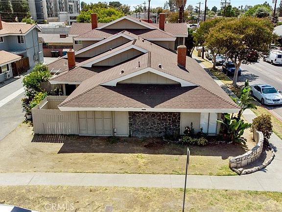 4th image of 12741 Groveview St