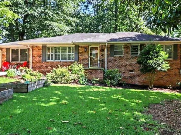 905 Homewood Ct, Decatur, GA 30033