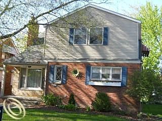 1st image of 21160 Woodmont St