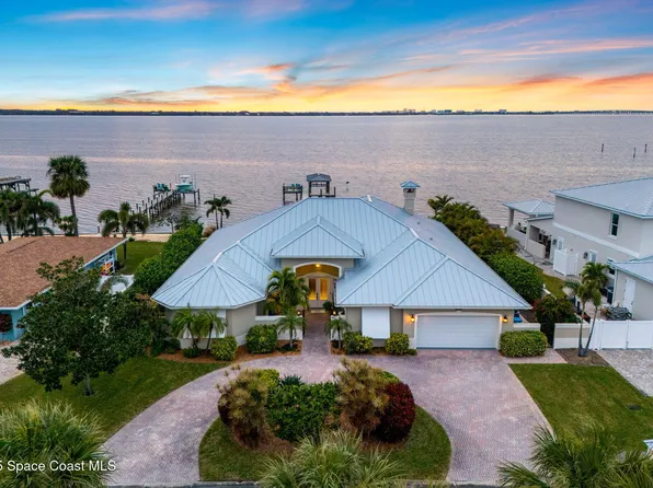 445 Riverview Ln, Melbourne Beach, FL 32951