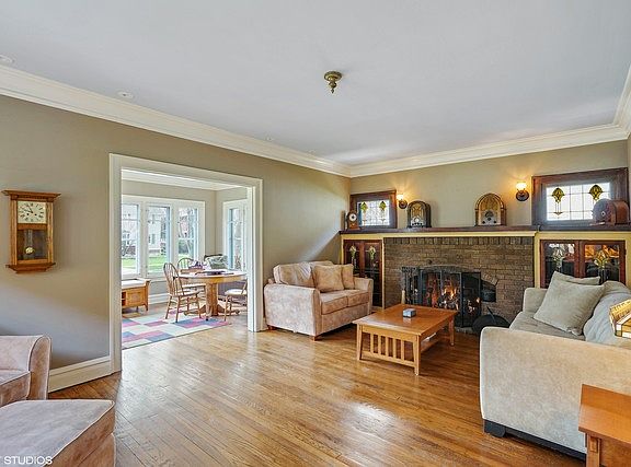 4th image of 735 Bonnie Brae Pl
