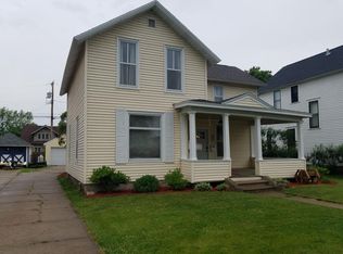 812 W 6th St, Winona, MN 55987