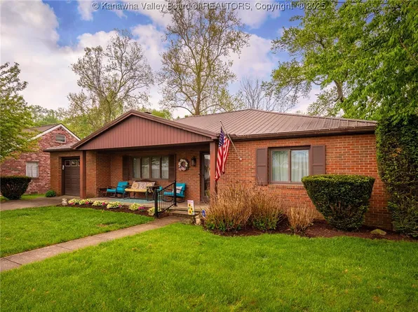 2507 Monroe Ave, Saint Albans, WV 25177