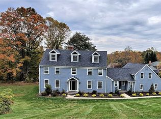 3 Valley Ct, Bethel, CT 06801