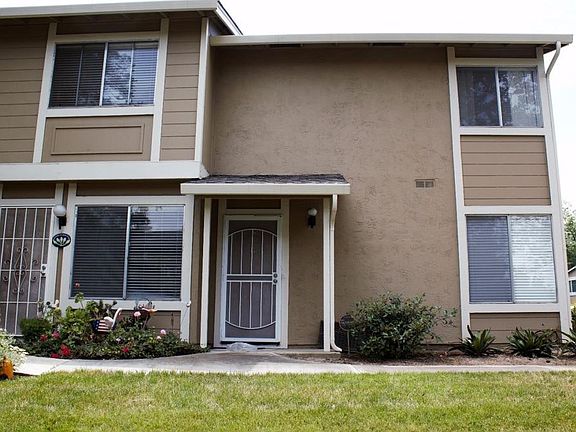 2nd image of 2202 Galveston Ave Unit C