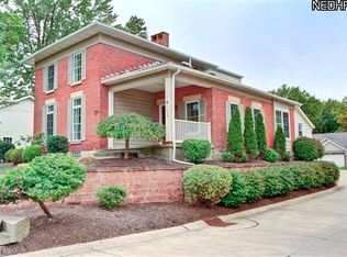7154 Maple St, Mentor, OH 44060