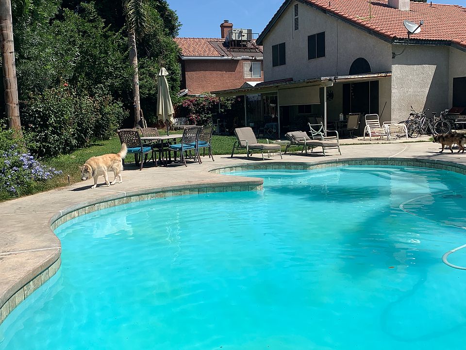 2nd image of 701 Sand Creek Dr