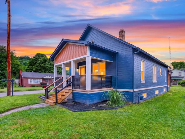 897 E 2nd St, Logan, OH 43138