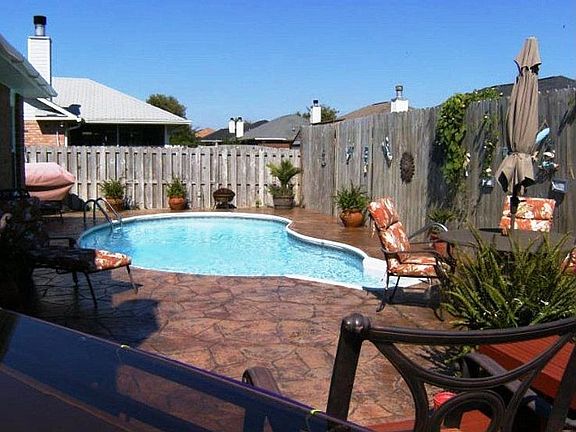 Refreshing Pool