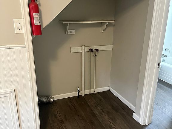 5th image of 254 N Ogden St #1