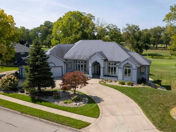 3607 Oak Ridge Dr, Elkhart, IN 46517