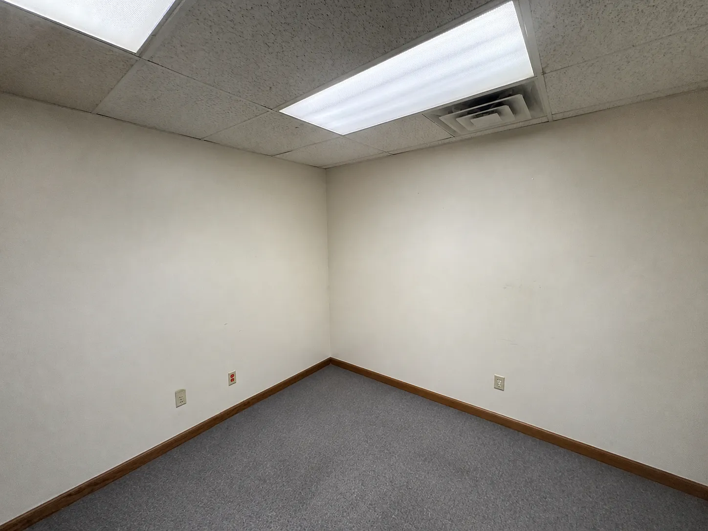 23 Baker Dr. - Office 5 — Photo 3