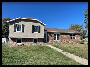509 Broadway St, Macon, MO 63552