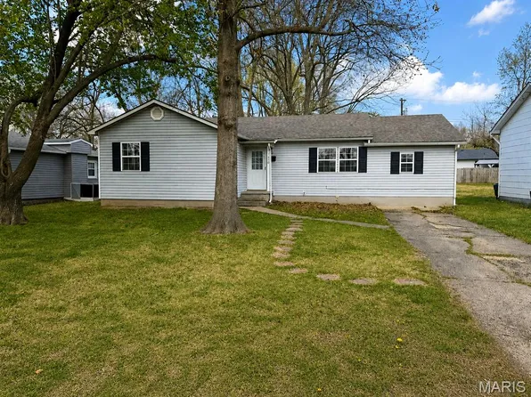 410 Glenstone Rd, Dexter, MO 63841