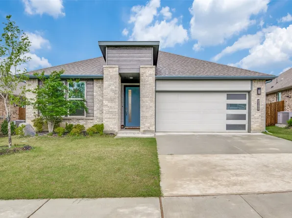 2100 Blackcap St, Denton, TX 76205