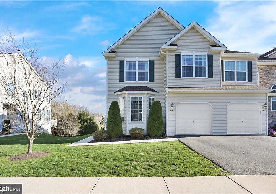 1st image of 63 Emily Ct
