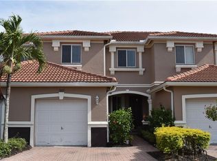 9571 Roundstone Cir, Fort Myers, FL 33967
