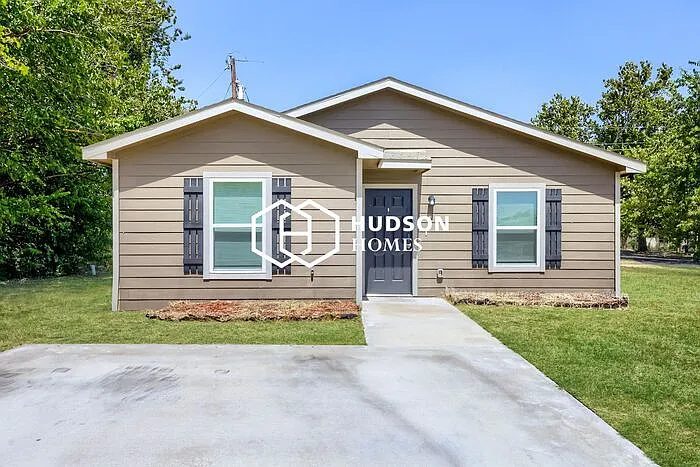 905 Terrace Dr