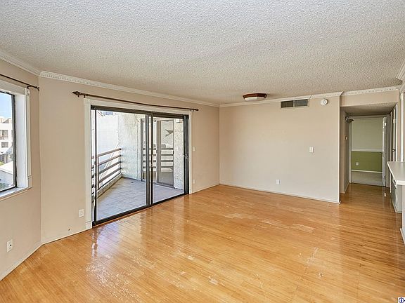 4th image of 1119 Albany St APT 333