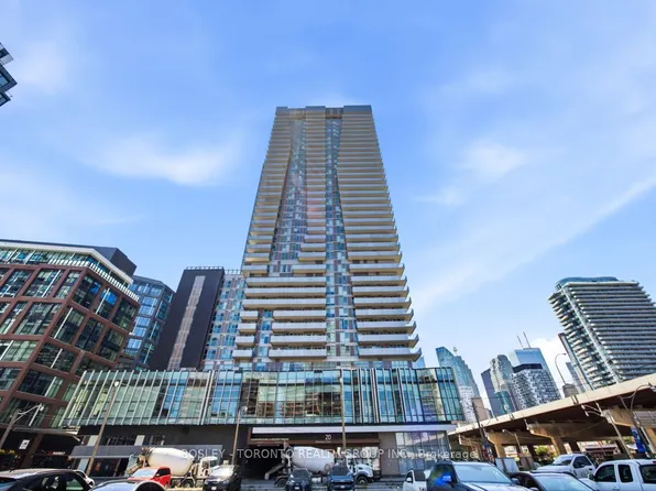 20 Richardson St #2007, Toronto, ON M5A 0S6
