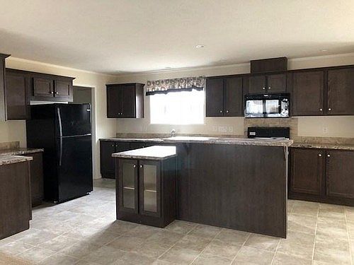 1st image of 403 Van Buren Cir